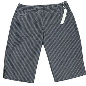 **NWT** Parameter Shorts